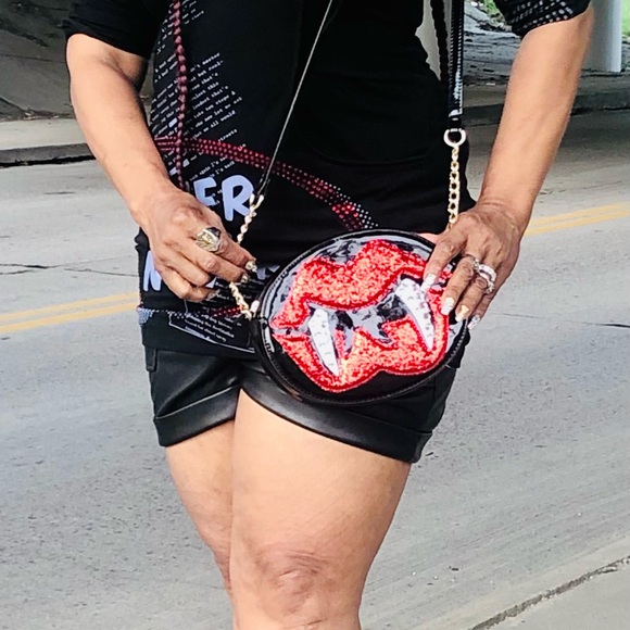 Betsy Johnson Vampire tweet purse - Picture 4 of 5